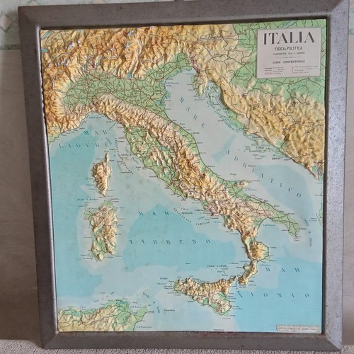 Carta geografica italia - ,
