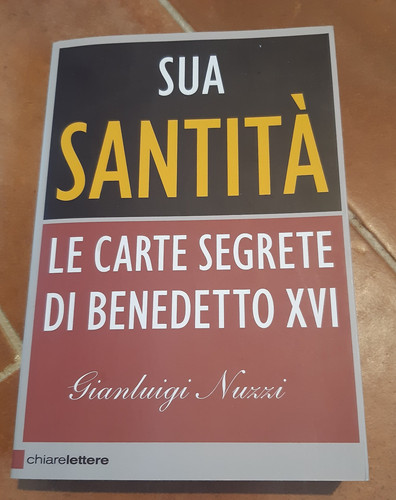 Gianluigi nuzzi sua santita - -, santita'